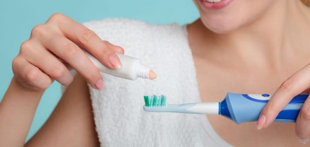 cepillo electrico o manual_clinica_dental_marti_riera